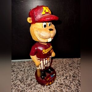 Minnesota Golden Gopher NCAA Baseball Bobblehead "Goldy" SGA Rainbow Foods 7.5"